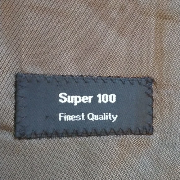 Hugo Boss Black Wool Double Breasted/Peak Lapel Dinner Jacket & Trousers  42R - Picture 5 of 15